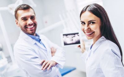 Stellenanzeige: ZÄ/ZA oder Assistentin/en gesucht